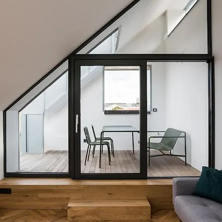 Design In The Center Apartmán